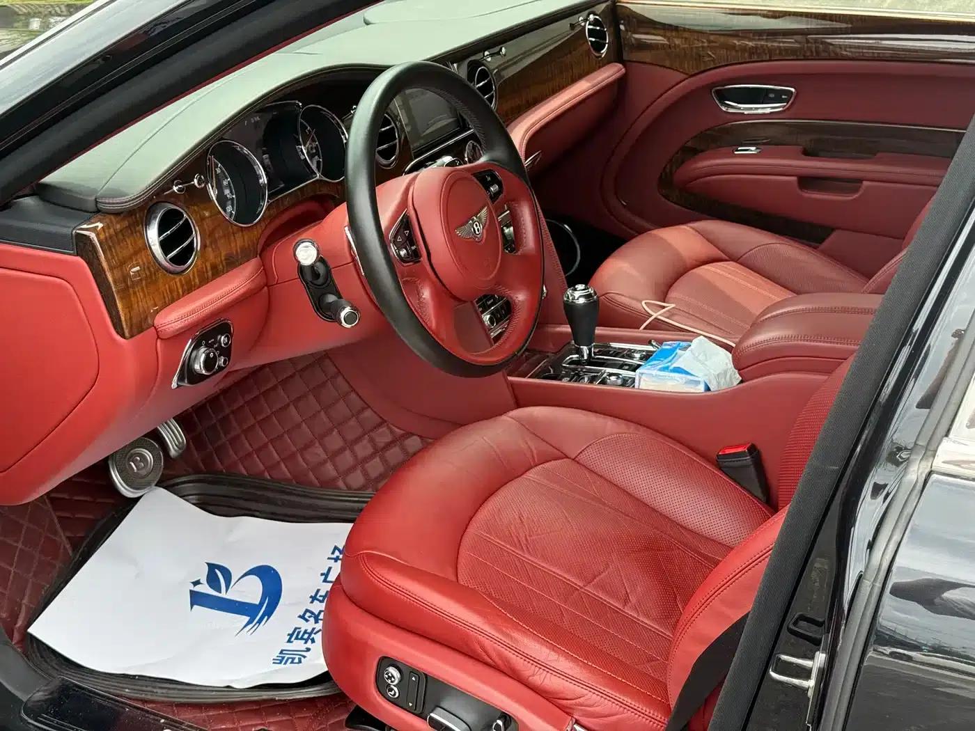 Mulsanne 2017 6.8T Long Wheelbase — миниатюра 9