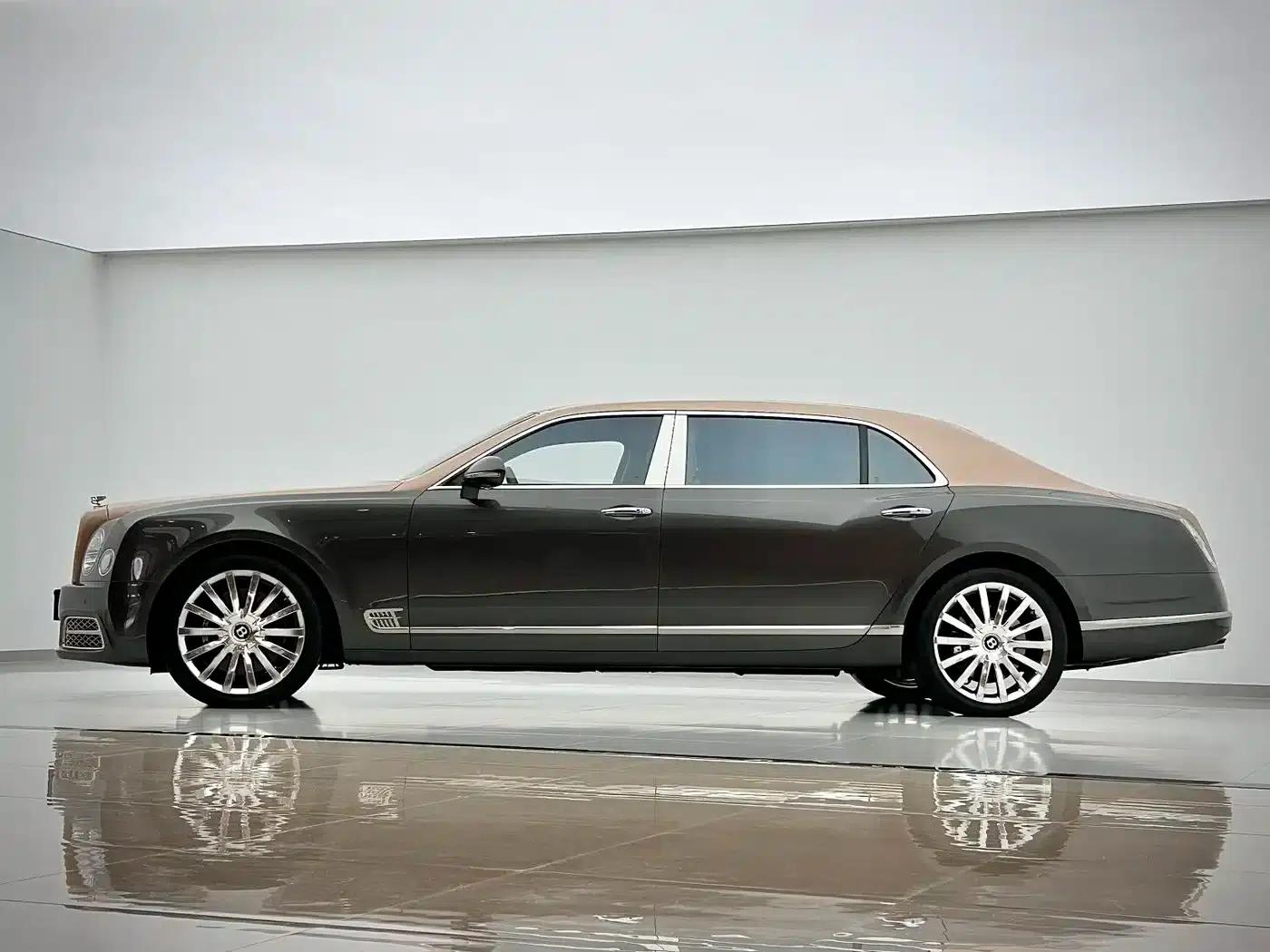 Mulsanne 2017 6.8T Long Wheelbase — миниатюра 13