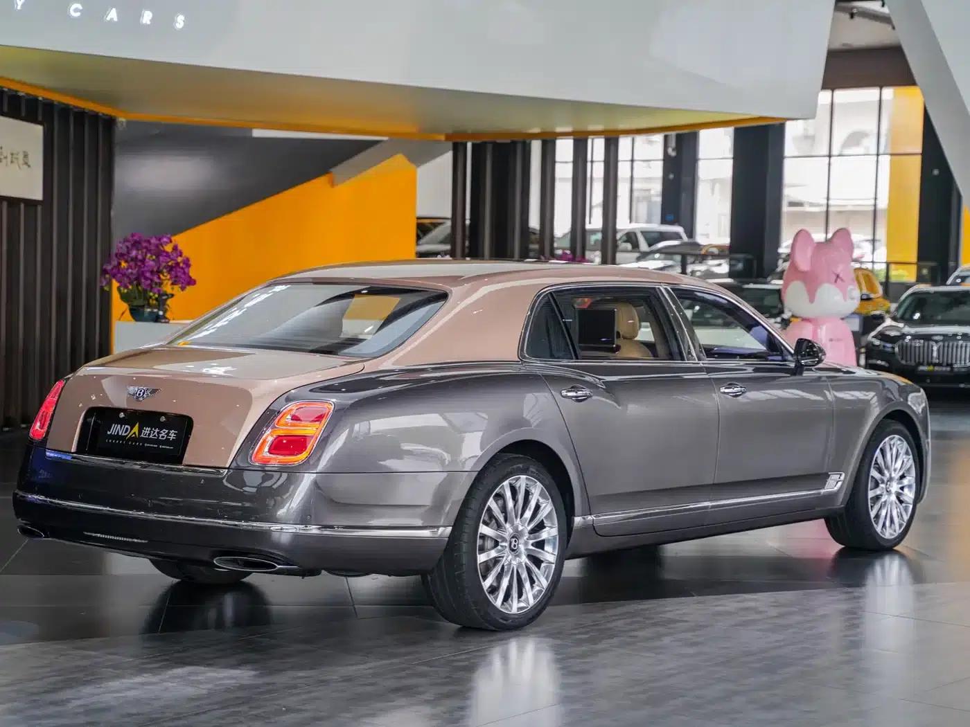 Mulsanne 2017 6.8T Long Wheelbase — миниатюра 18