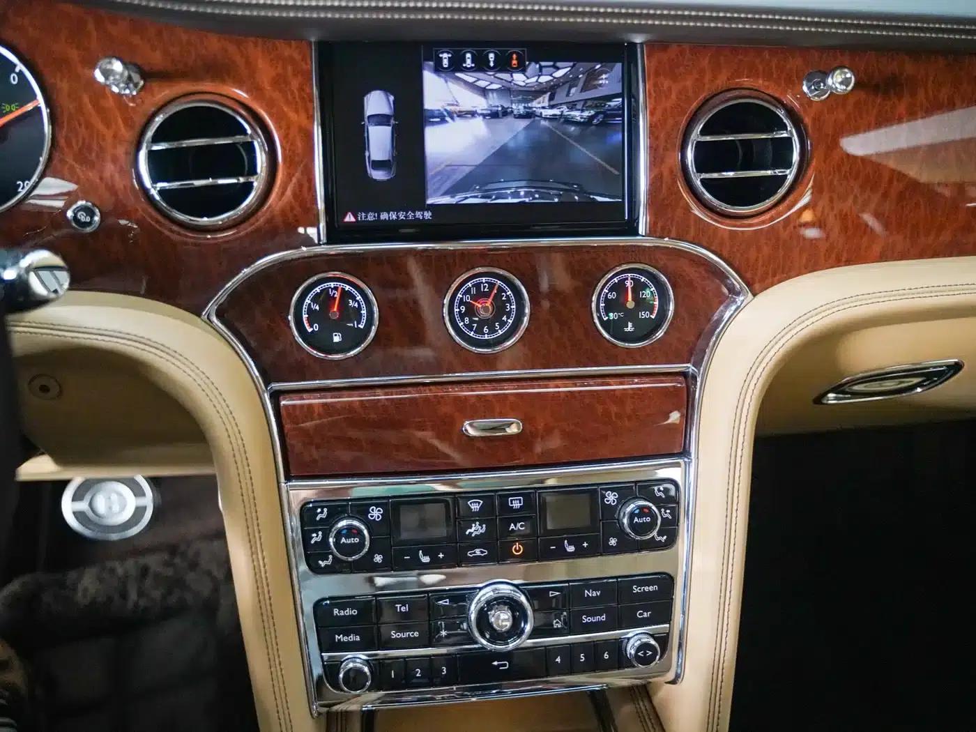 Mulsanne 2017 6.8T Long Wheelbase — миниатюра 22