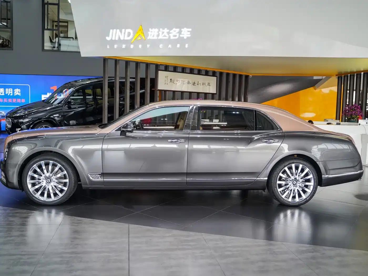 Mulsanne 2017 6.8T Long Wheelbase — миниатюра 36