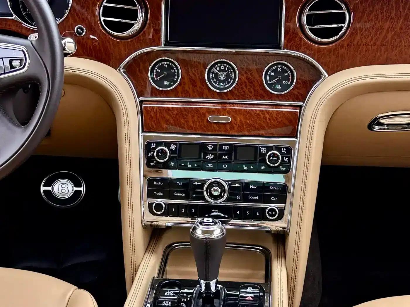 Mulsanne 2017 6.8T Long Wheelbase — миниатюра 6