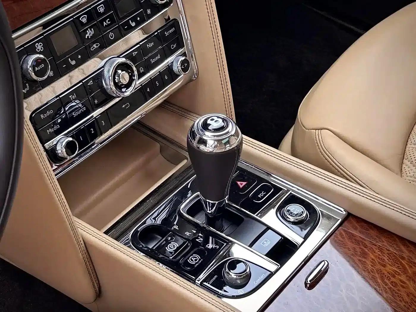 Mulsanne 2017 6.8T Long Wheelbase — миниатюра 7