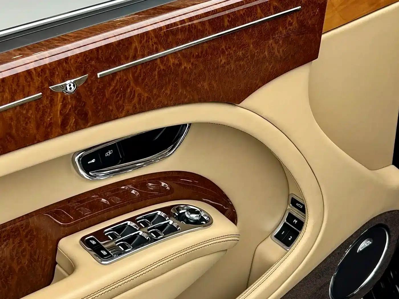 Mulsanne 2017 6.8T Long Wheelbase — миниатюра 8