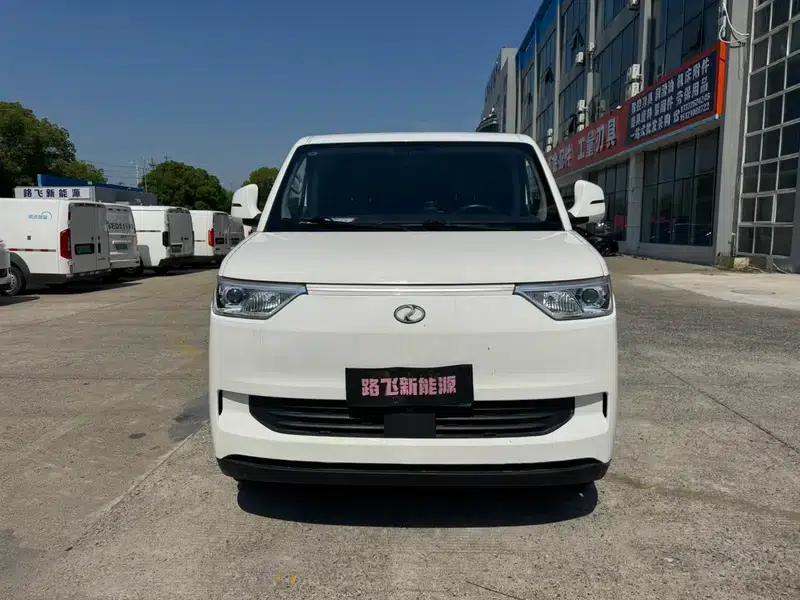 Ruichi EC75 2024 Cargo Pioneer I 50.38kWh — миниатюра 2