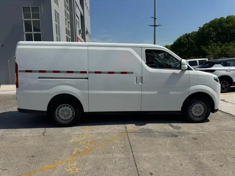 Ruichi EC75 2024 Cargo Pioneer I 50.38kWh — миниатюра 7