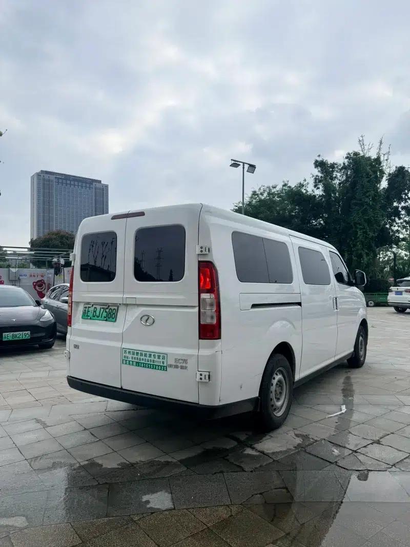 Ruichi EC75 2025 Passenger Supercharging Edition - Pioneer Type I 52.16kWh — миниатюра 6