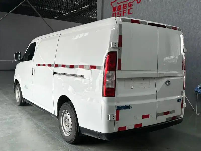 Ruichi EC75 2024 Cargo Pioneer I 50.38kWh — миниатюра 5