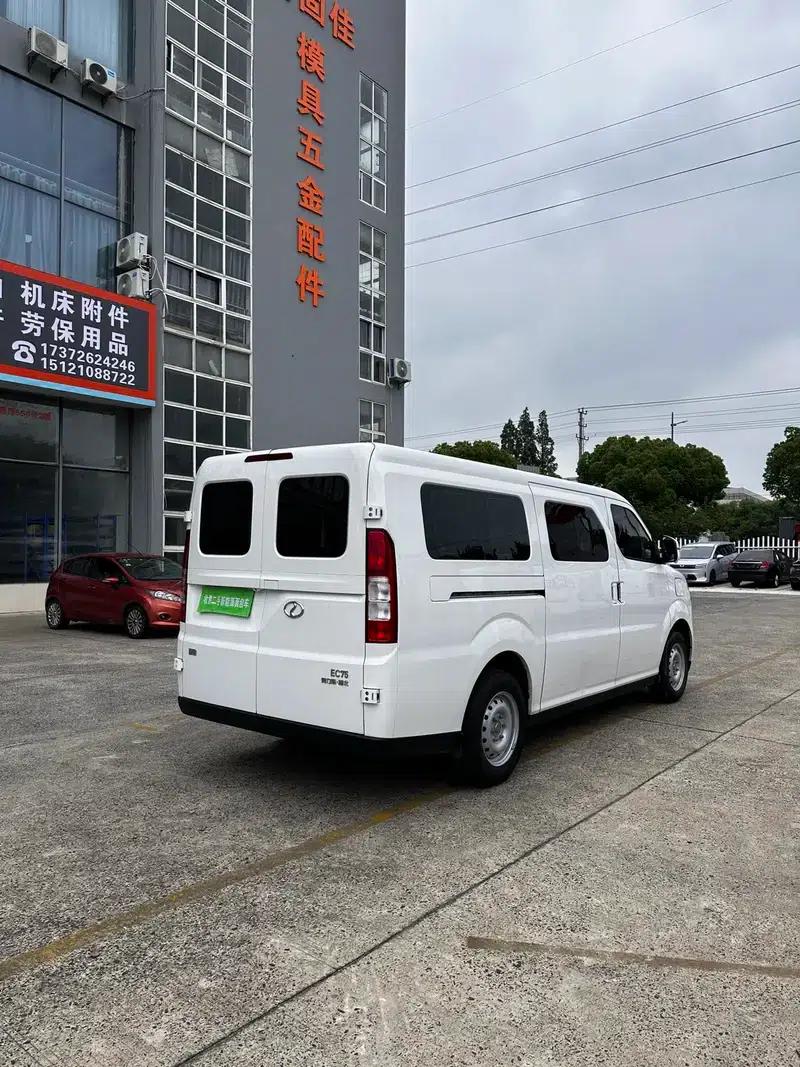 Ruichi EC75 2025 Passenger Smart Supercharging Edition - Beyond Type I 52.16kWh — миниатюра 6
