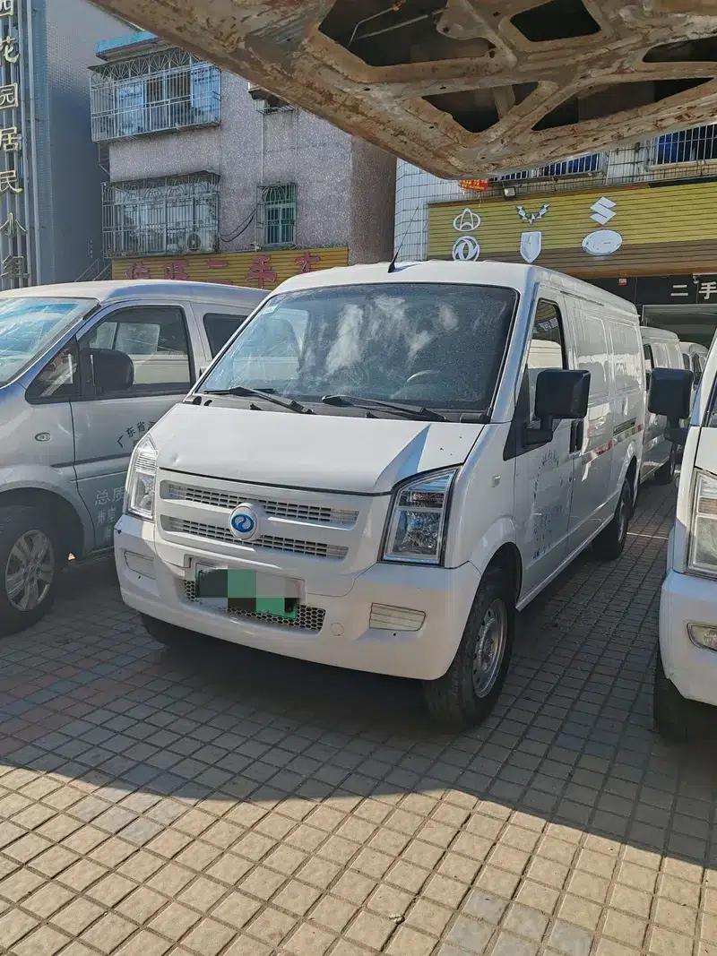 Ruichi EC35 2022 EC35 II Long Range Version 41.85kWh — миниатюра 1