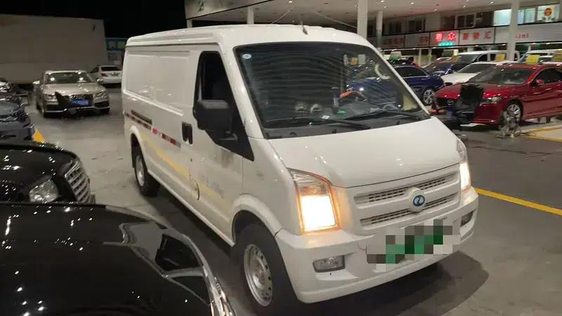 Ruichi EC35 2021 EC35 II Standard Edition 38.7kWh — миниатюра 2