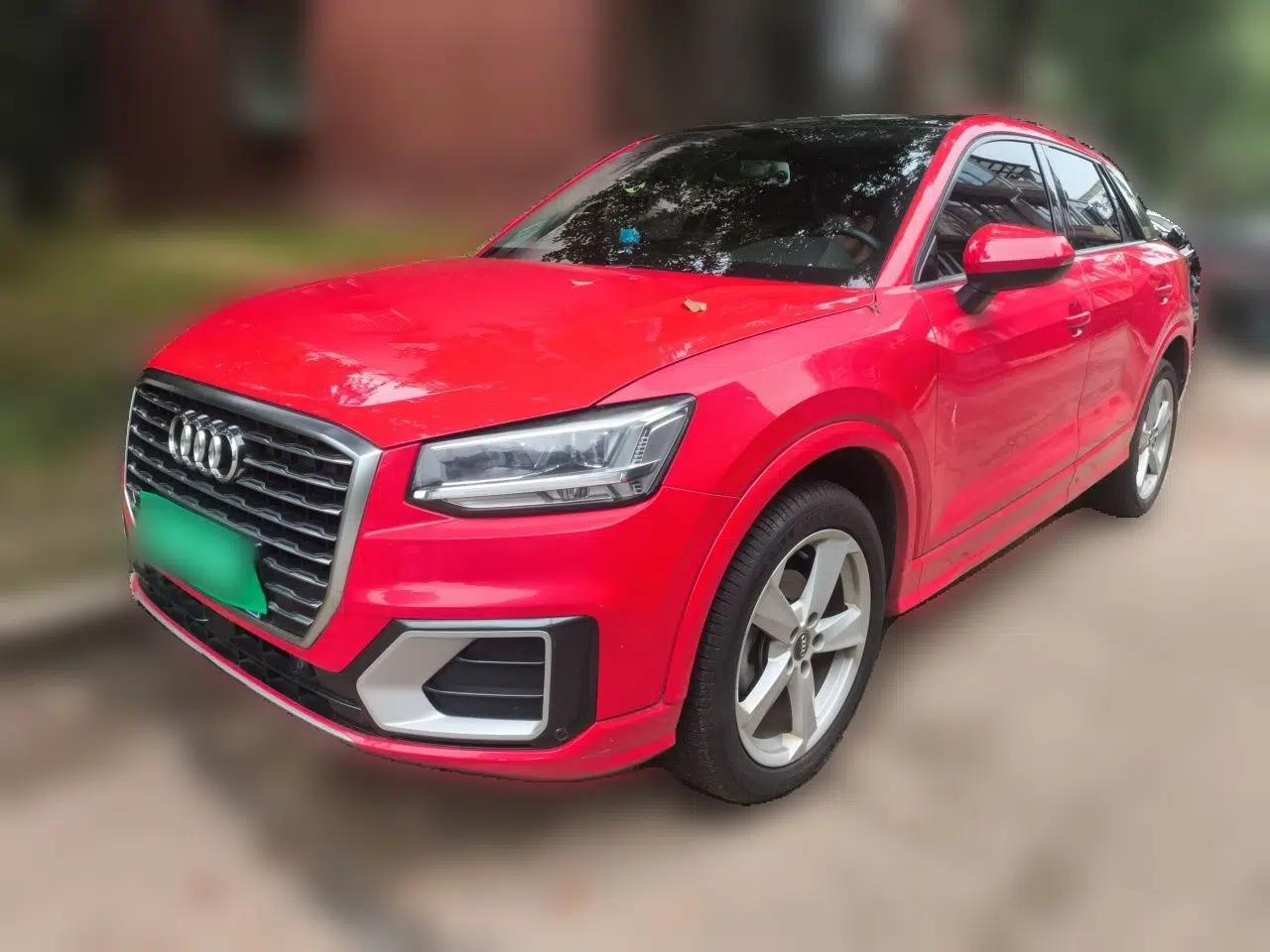Audi Q2L 2018 35 TFSI Fashionable & Elegant Version China VI Emission Standard — миниатюра 1