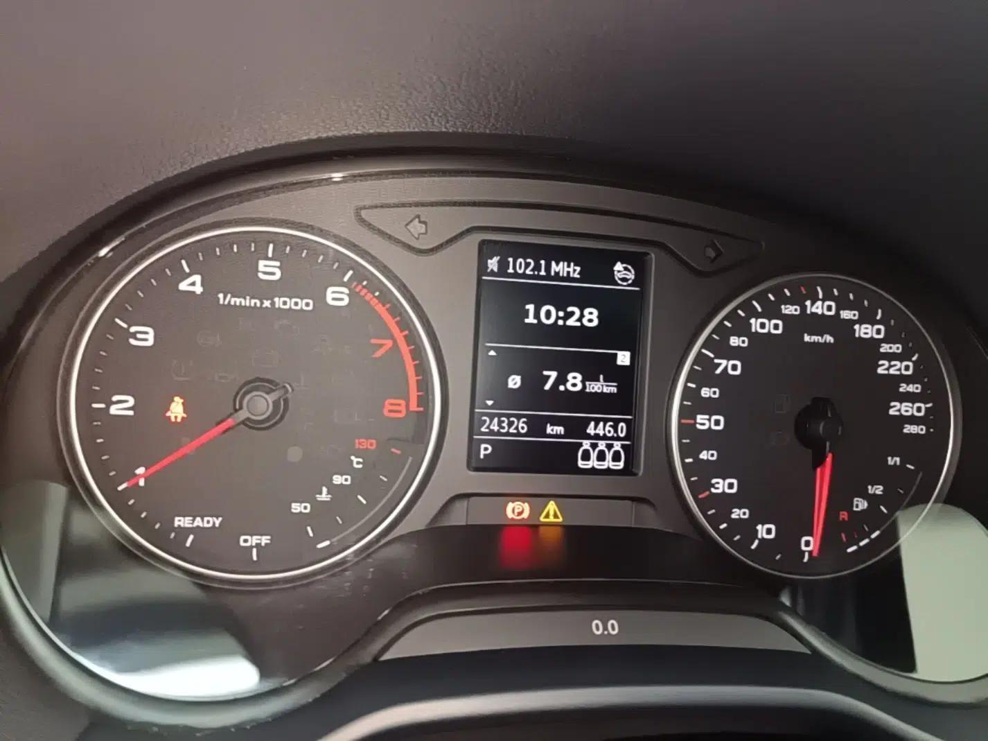 Audi Q2L 2023 35TFSI Fashion Dynamic Model — миниатюра 14