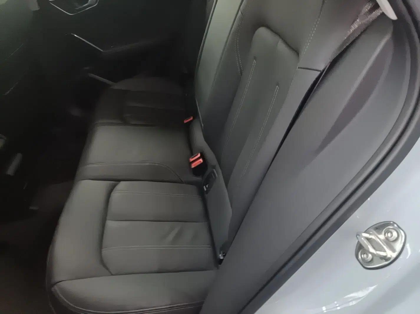 Audi Q2L 2023 35TFSI Fashion Dynamic Model — миниатюра 20