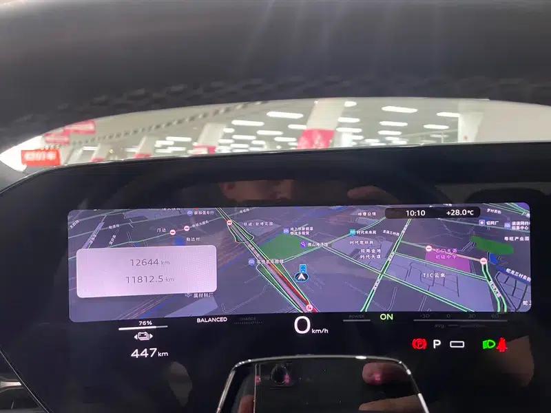 Audi A6L e-tron 2026 First Edition Qiankun Intelligent Driving Edition — миниатюра 18