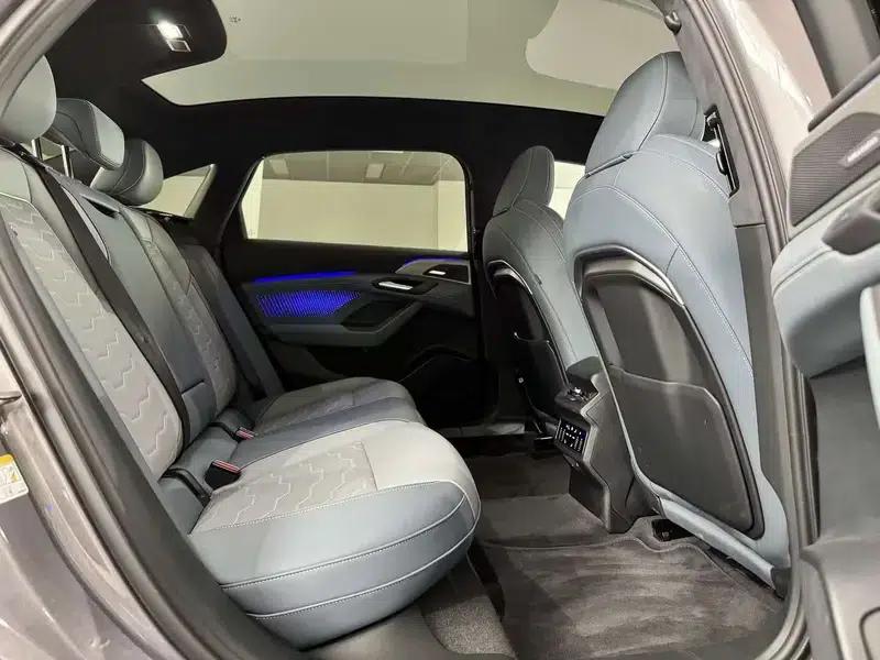 Audi A6L e-tron 2026 First Edition Qiankun Intelligent Driving Edition — миниатюра 24