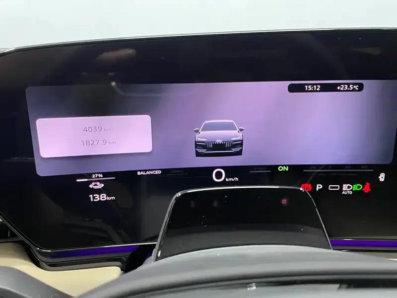 Audi A6L e-tron 2026 First Edition Qiankun Intelligent Driving Edition — миниатюра 14