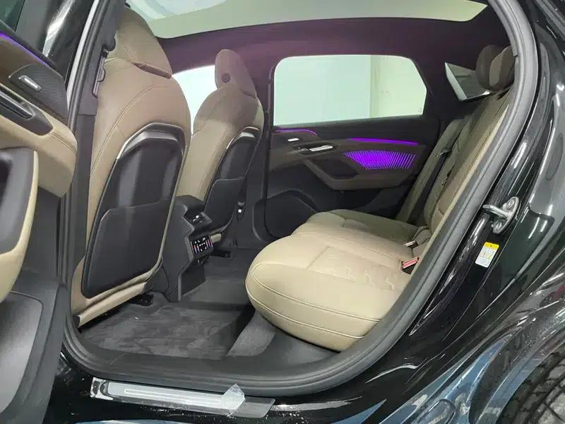 Audi A6L e-tron 2026 First Edition Qiankun Intelligent Driving Edition — миниатюра 17