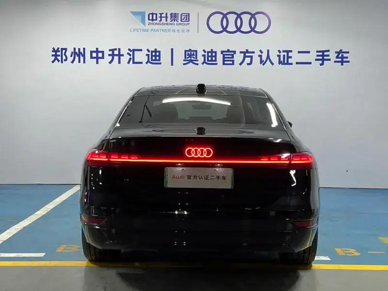 Audi A6L e-tron 2026 First Edition Qiankun Intelligent Driving Edition — миниатюра 3