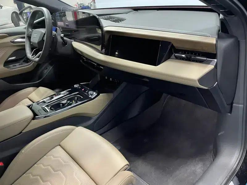 Audi A6L e-tron 2026 First Edition Qiankun Intelligent Driving Edition — миниатюра 9