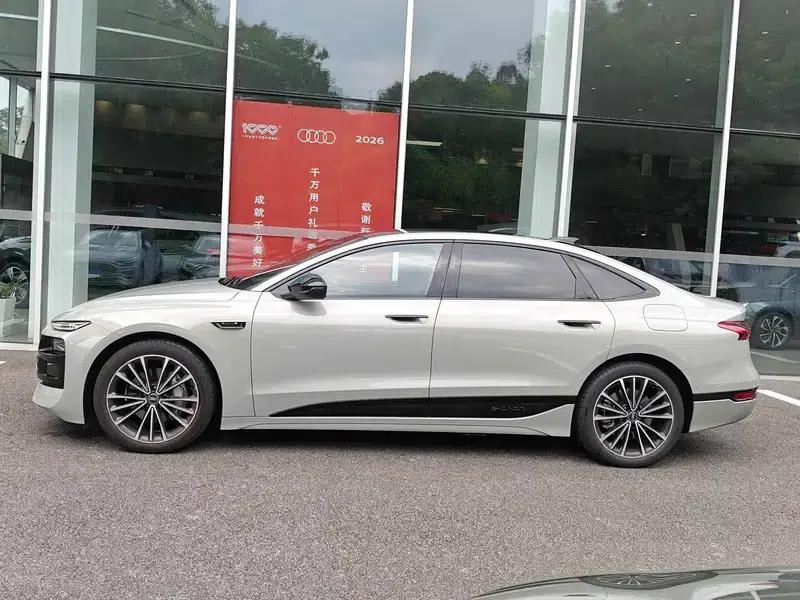 Audi A6L e-tron 2026 First Edition Qiankun Intelligent Driving Edition — миниатюра 4