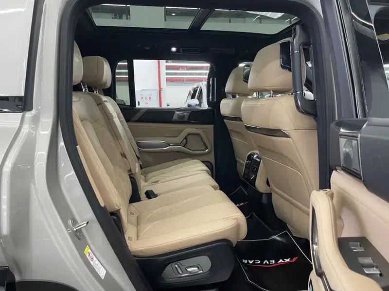 Leopard 8 2025 Smart & Brave Flagship Edition 7-Seater — миниатюра 26