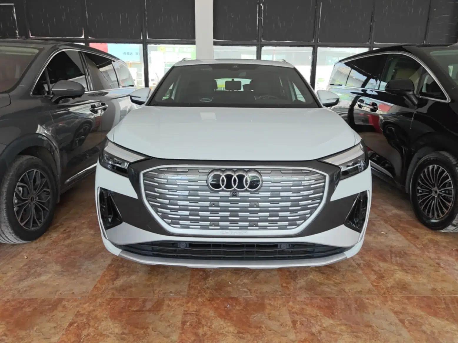 Audi Q4 e-tron 2023 40 e-tron Boundary Edition — миниатюра 2