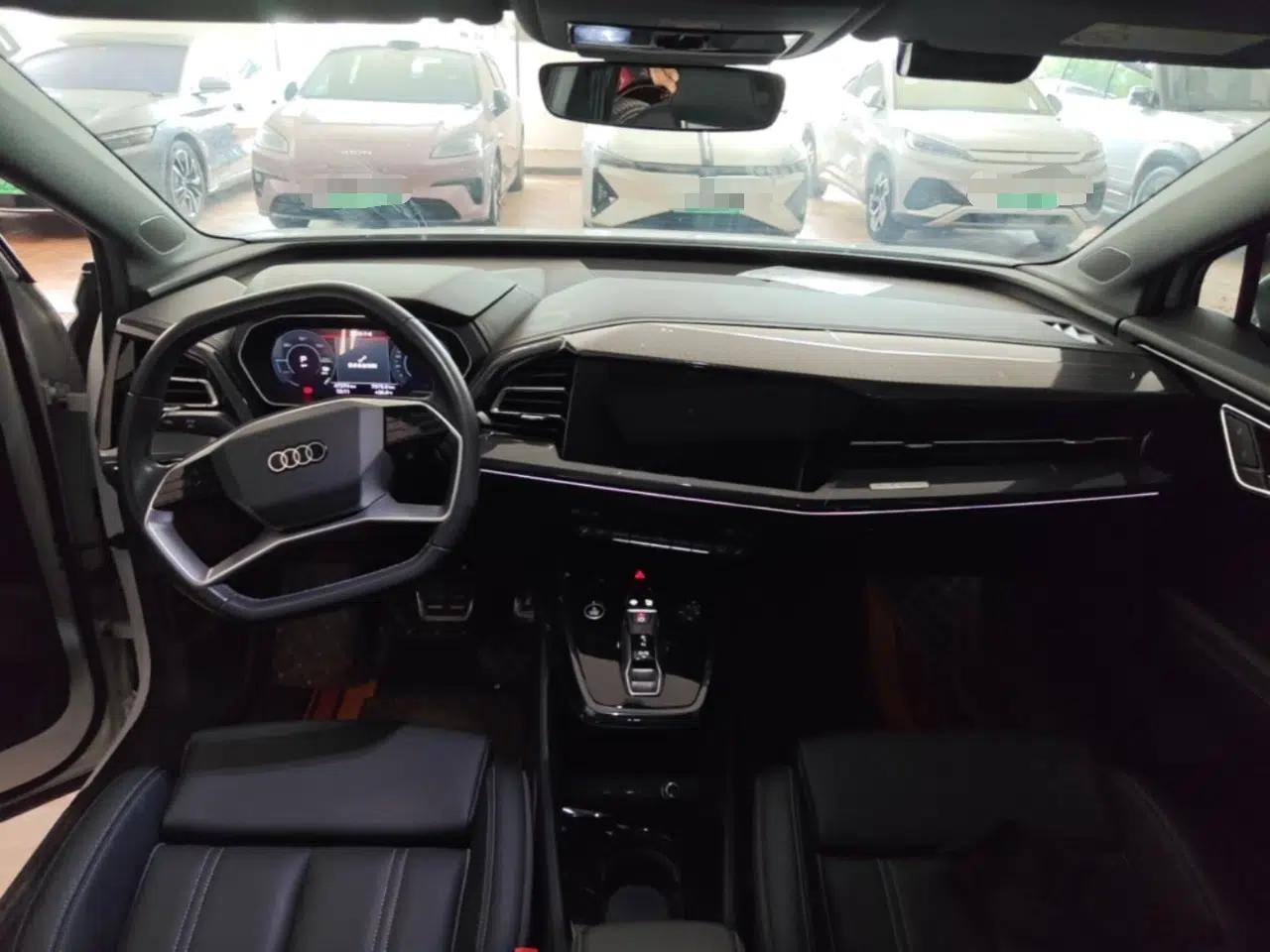 Audi Q4 e-tron 2023 40 e-tron Boundary Edition — миниатюра 12
