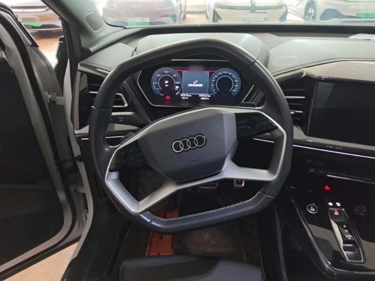Audi Q4 e-tron 2023 40 e-tron Boundary Edition — миниатюра 13