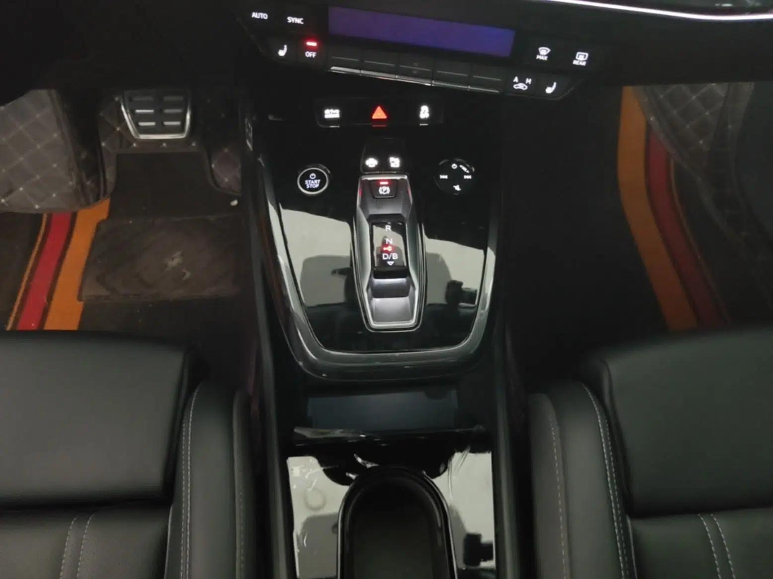 Audi Q4 e-tron 2023 40 e-tron Boundary Edition — миниатюра 16