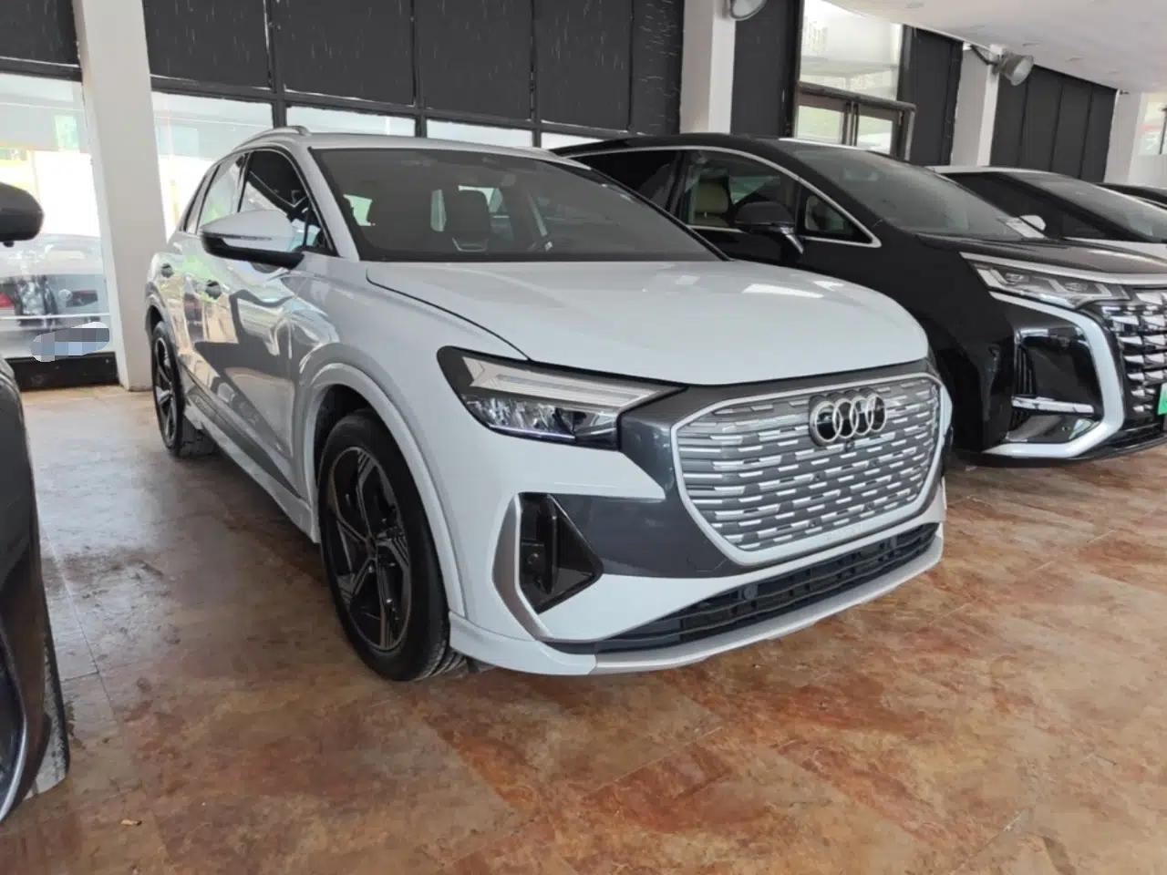 Audi Q4 e-tron 2023 40 e-tron Boundary Edition — миниатюра 3