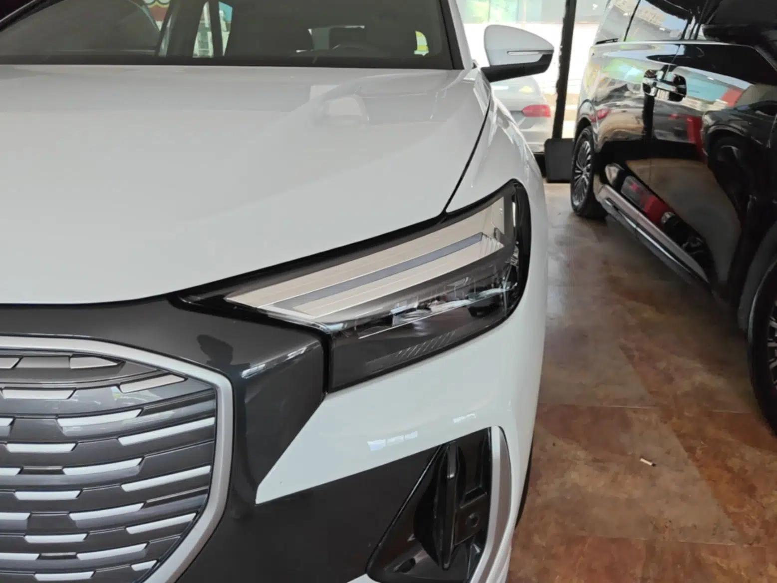 Audi Q4 e-tron 2023 40 e-tron Boundary Edition — миниатюра 8