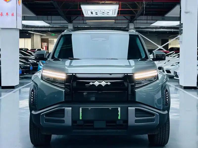 Titanium 3 2025 Model 501KM Rear-Wheel Drive Max Edition — миниатюра 2