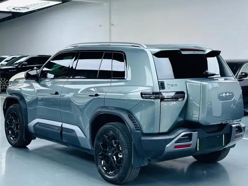 Titanium 3 2025 Model 501KM Rear-Wheel Drive Max Edition — миниатюра 5