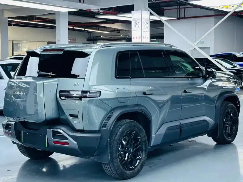 Titanium 3 2025 Model 501KM Rear-Wheel Drive Max Edition — миниатюра 7