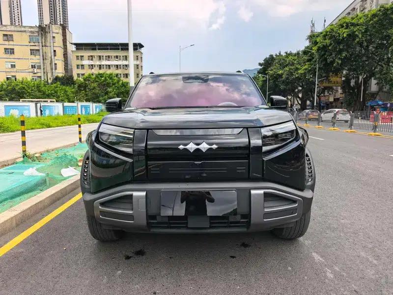 Titanium 3 2025 Model 501KM Rear-Wheel Drive Max Edition — миниатюра 2