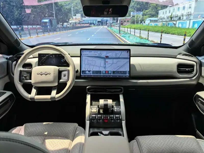 Titanium 3 2025 Model 501KM Rear-Wheel Drive Max Edition — миниатюра 15