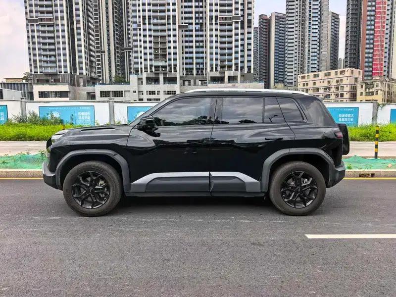 Titanium 3 2025 Model 501KM Rear-Wheel Drive Max Edition — миниатюра 3