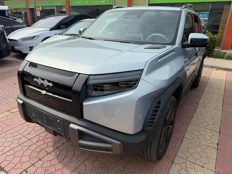 Titanium 3 2025 Model 501KM AWD Ultra Edition — миниатюра 1