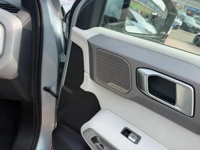 Titanium 3 2025 Model 501KM AWD Ultra Edition — миниатюра 10