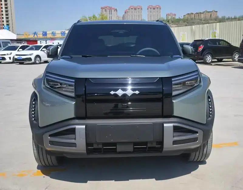 Titanium 3 2025 Model 501KM AWD Ultra Edition — миниатюра 2