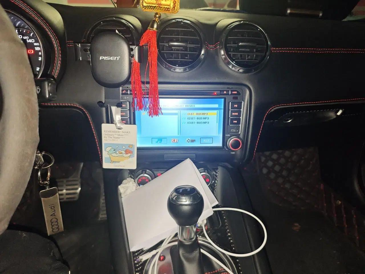 Audi TT 2014 TT Coupe 45 TFSI Prestige Edition — миниатюра 13