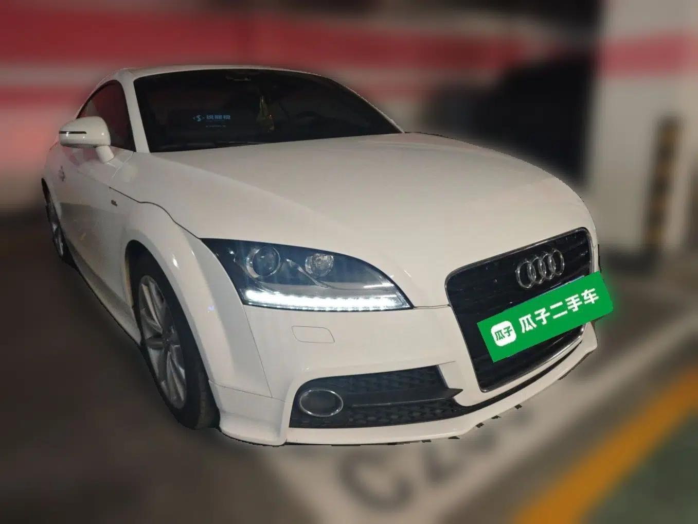 Audi TT 2014 TT Coupe 45 TFSI Prestige Edition — миниатюра 3