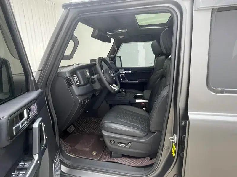 212 T01 2024 Explorer 2.0T — миниатюра 17