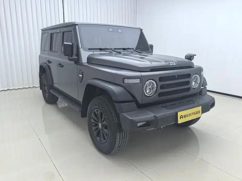212 T01 2024 Explorer 2.0T — миниатюра 3