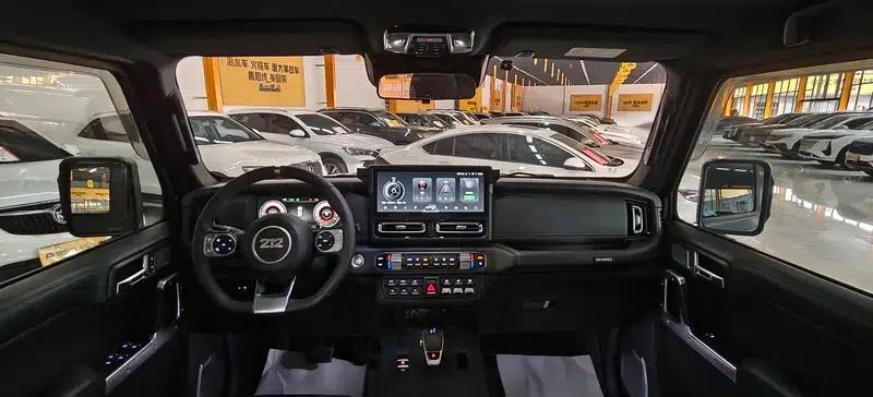 212 T01 2024 Explorer 2.0T — миниатюра 23