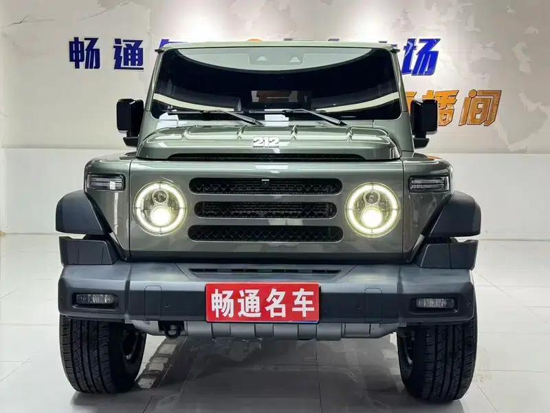 212 T01 2024 Explorer 2.0T — миниатюра 2