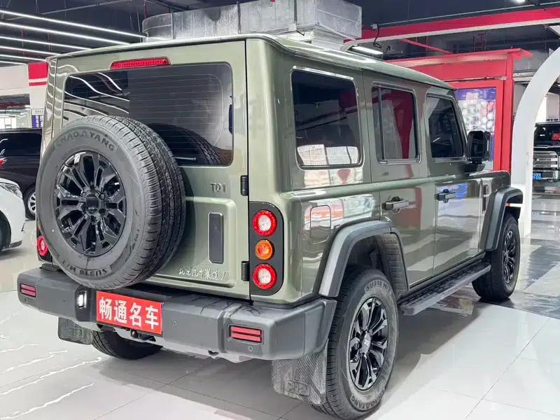 212 T01 2024 Explorer 2.0T — миниатюра 6