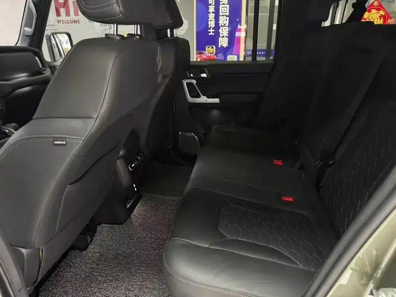 212 T01 2024 Explorer 2.0T — миниатюра 9