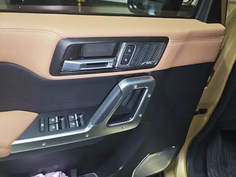 212 T01 2026 Model 2.0T Highland Edition — миниатюра 15